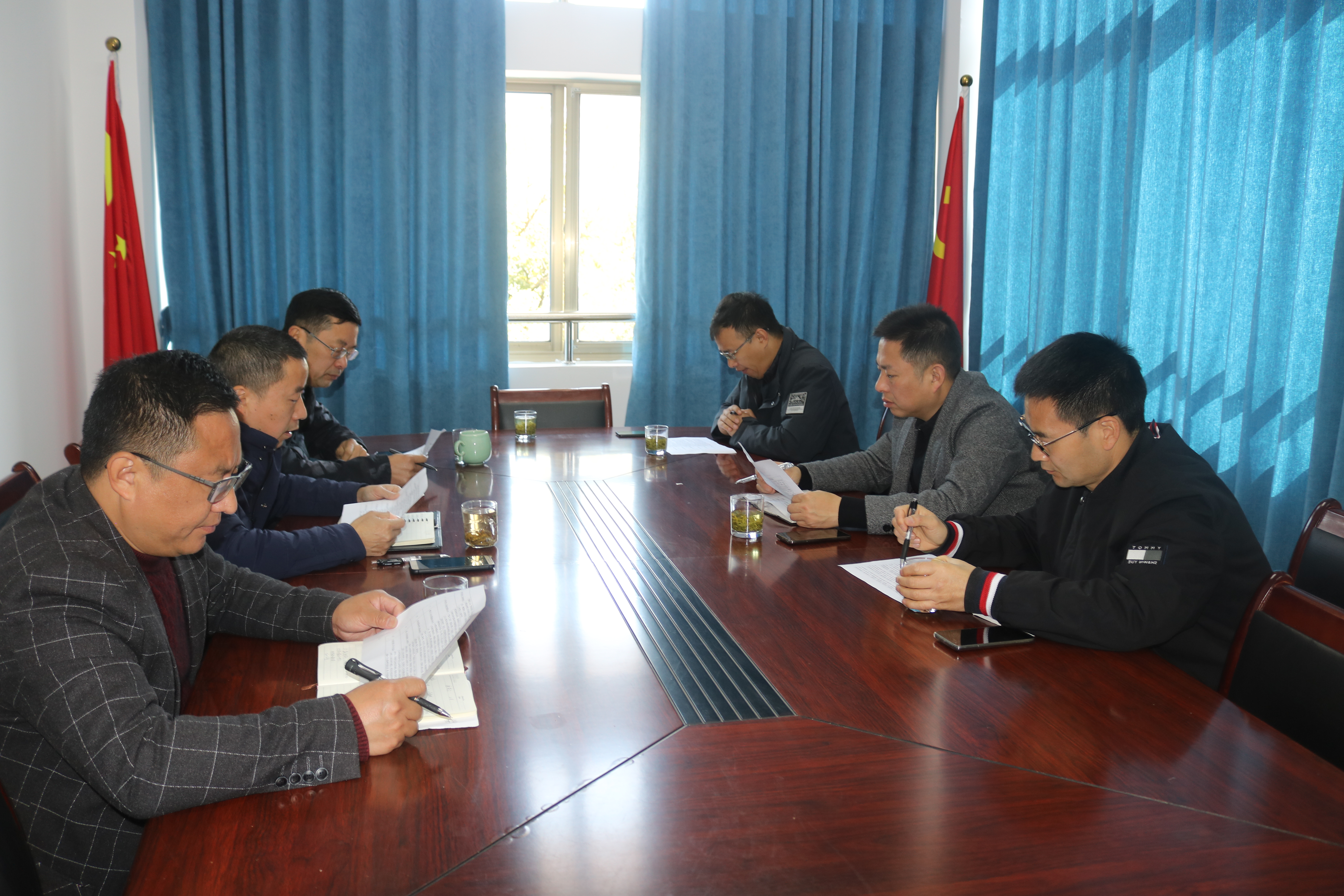 庆元县政府副县长吴秋标到县总工会调研指导工作